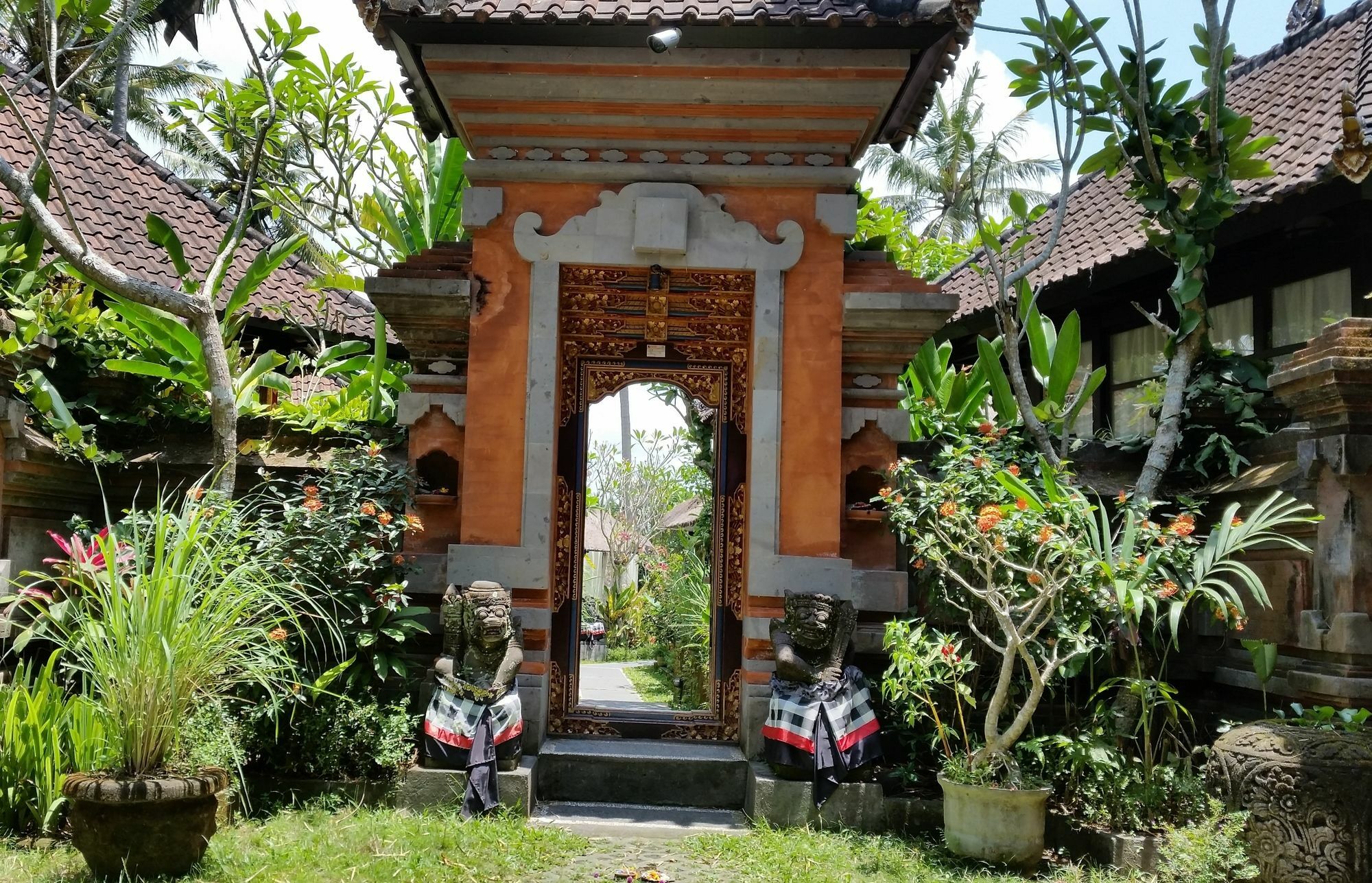 Lodtunduh Sari Hotell Ubud Exteriör bild