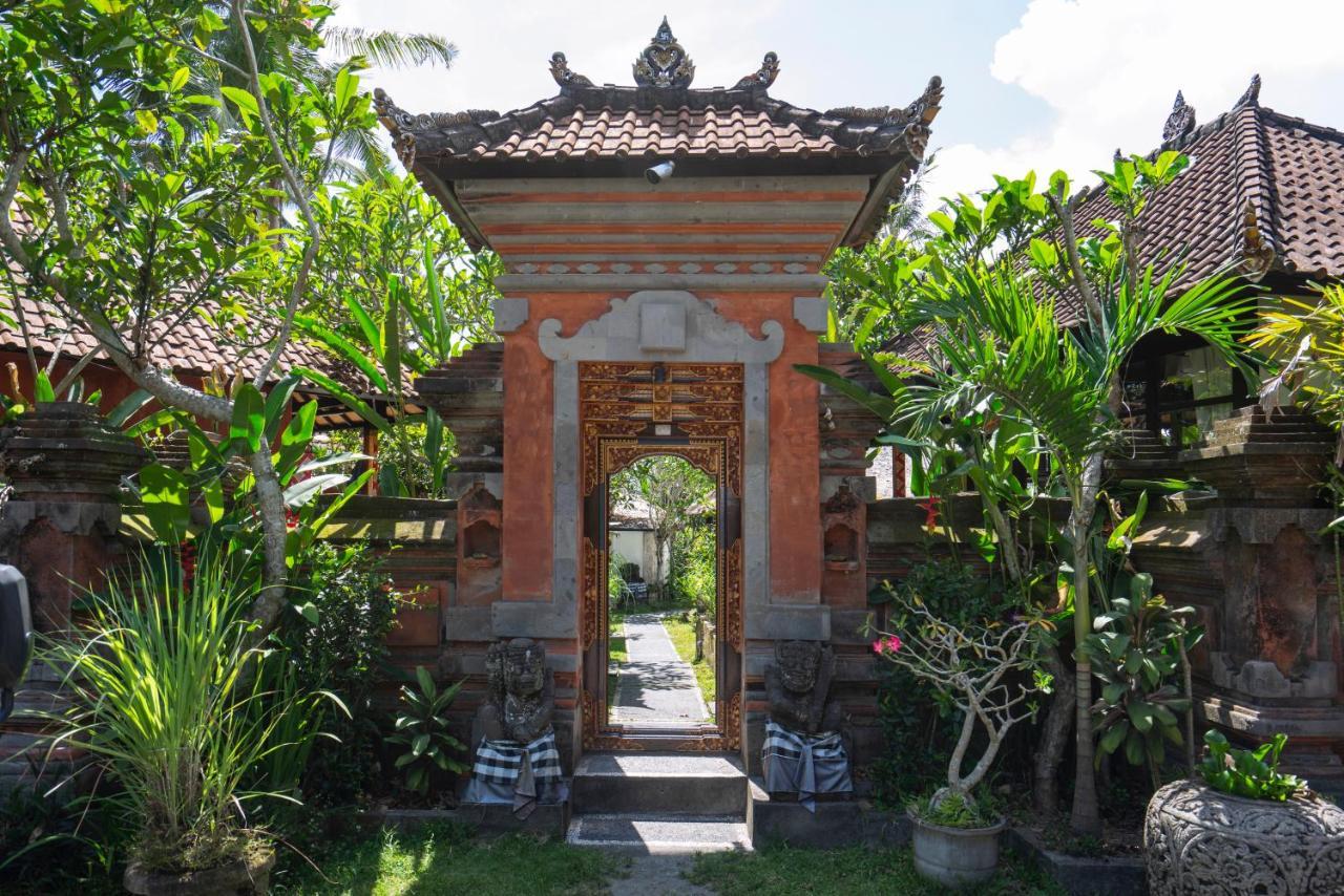 Lodtunduh Sari Hotell Ubud Exteriör bild